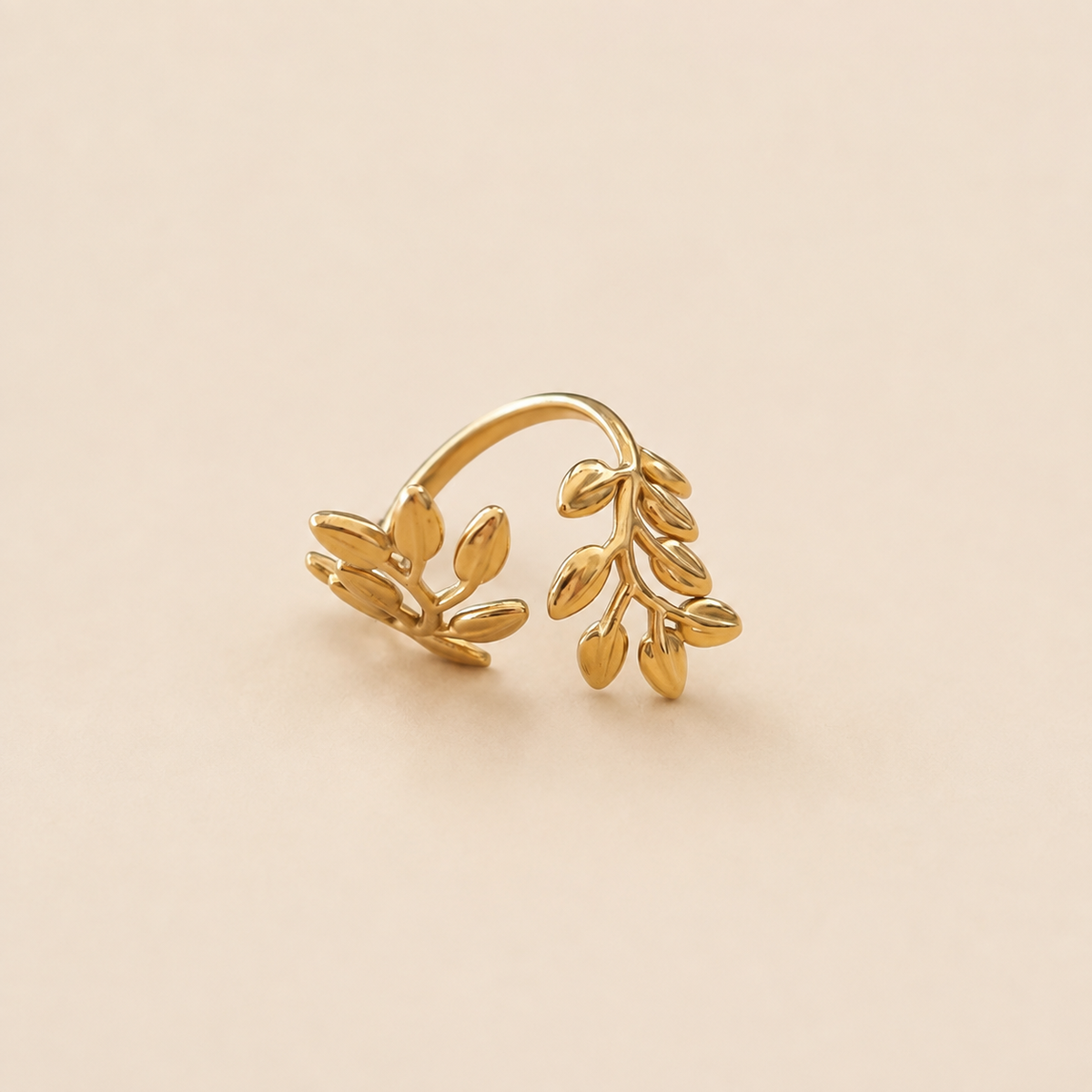 Soleya Leaf Ring
