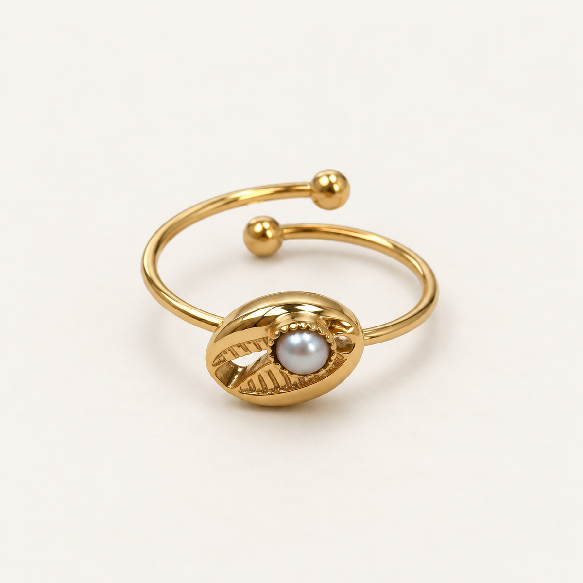 Shell Pearl Ring