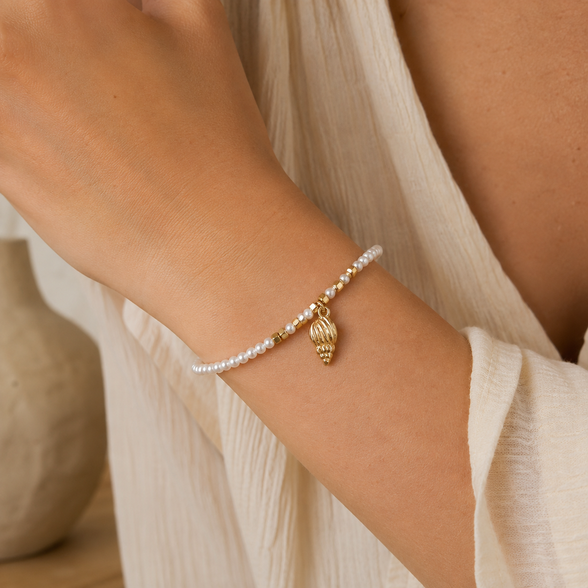 Golden Shell Pearl Bracelet