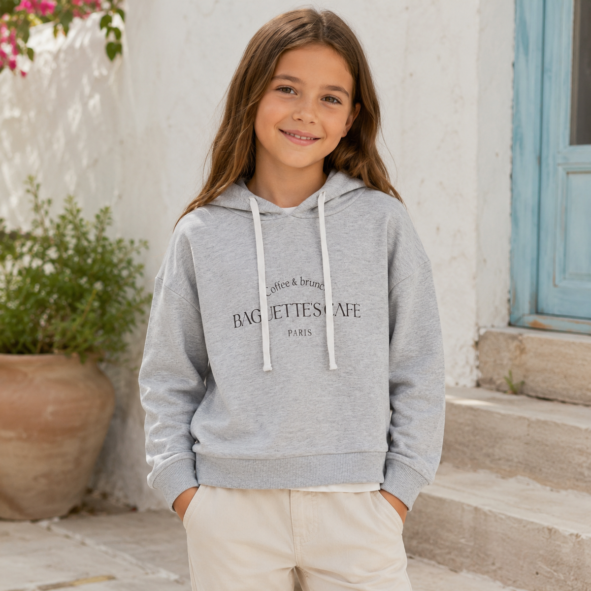 Newness Baguette’s Café Hoodie Kids