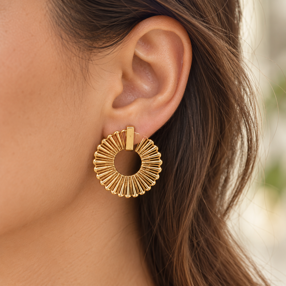 Sol Dorado Earrings