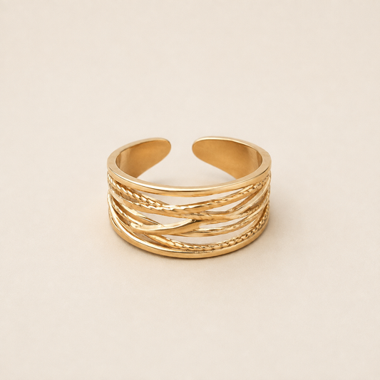 Soleya Braided Wave Ring