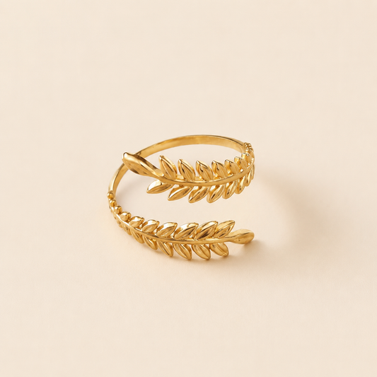 Soleya Laurel Ring