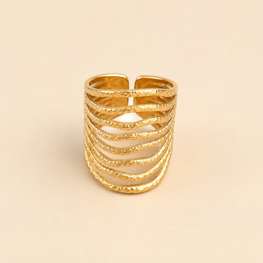 Soleya Wide Wave Ring
